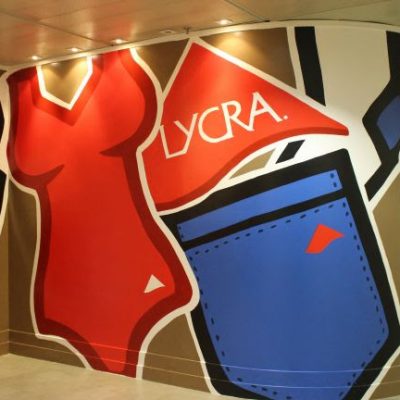 The LYCRA Company desenvolve projeto em parceria com o coletivo de street art SHN no Brasil