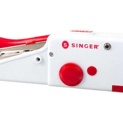 Singer do Brasil amplia portfólio com máquina de costura portátil