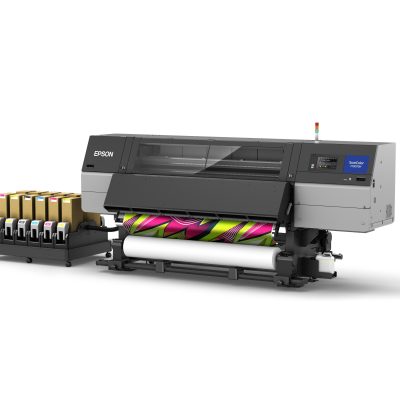 Nova impressora industrial de sublimação com tinta fluorescente da Epson apoia a produção têxtil personalizada e sob demanda