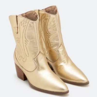 Renner apresenta coleção de Western Boots