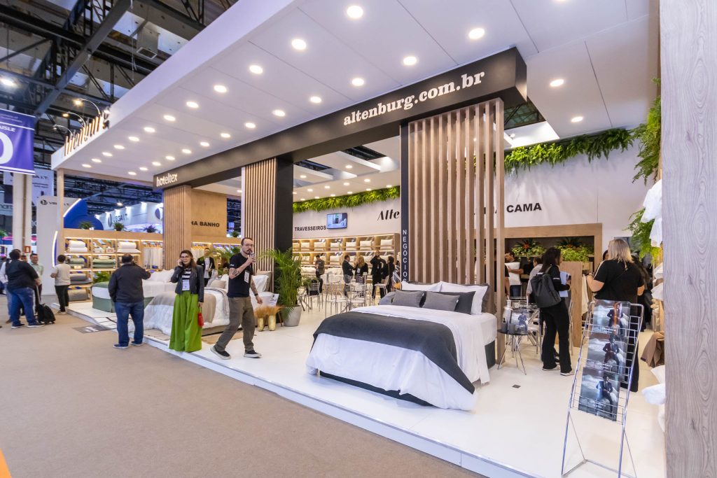 Altenburg leva grupo à maior feira têxtil do mundo, em Frankfurt