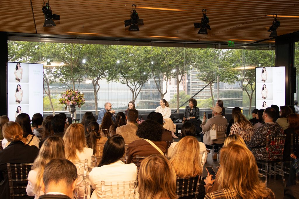 Fashion Meeting chega à 13ª edição e celebra 10 anos discutindo o futuro da indústria da moda no Brasil