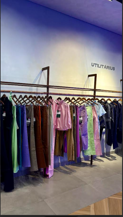CANATIBA TEXTIL NA SL12 DA DENIM CITY SP: LANÇAMENTO DA COLEÇÃO ‘’IMPULSO MOTRIZ’’ COM FOCO EM MOVIMENTO E  SUSTENTABILIDADE