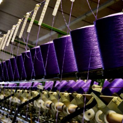 Profil: empresa 100% Brasileira com produtos únicos e revolucionários